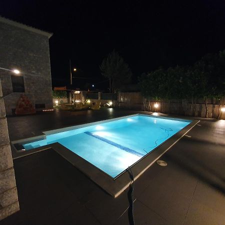 Villa Lina Salamina Ambelakia ภายนอก รูปภาพ