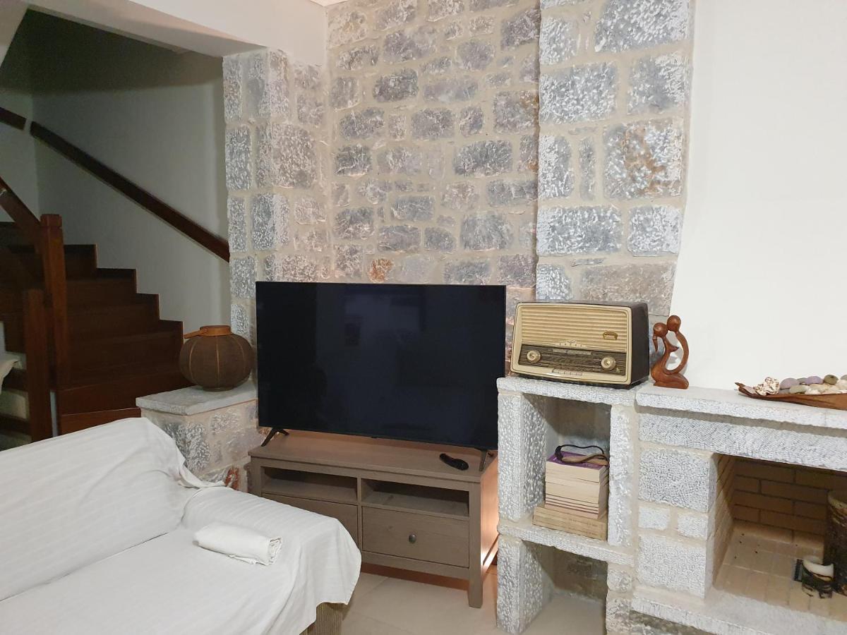 Villa Lina Salamina Ambelakia ภายนอก รูปภาพ